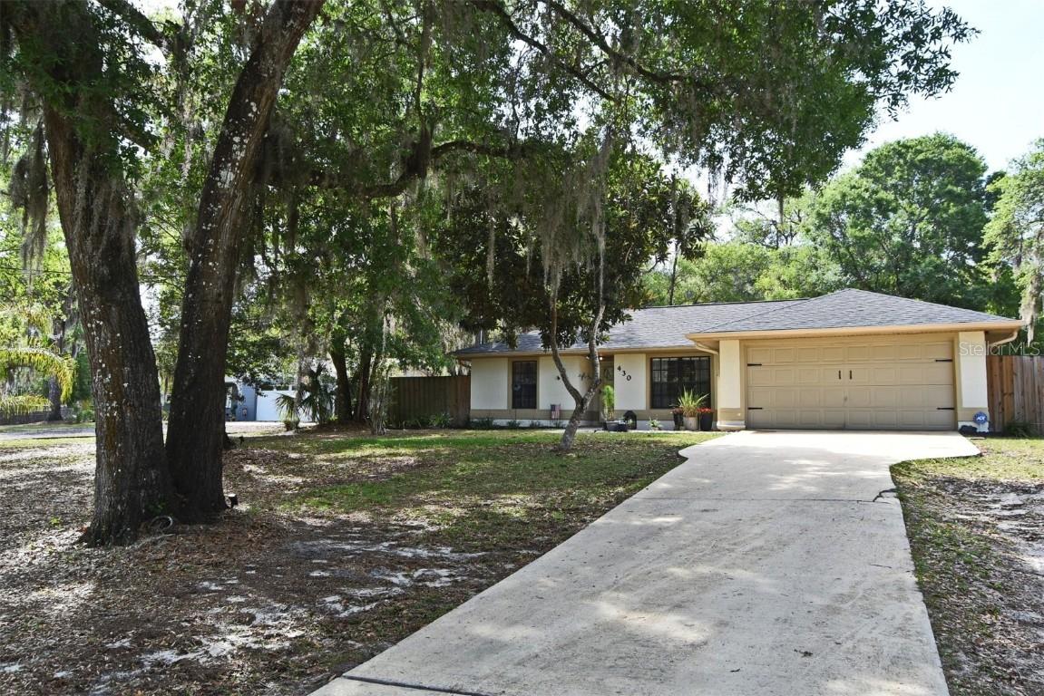 430 E Lansdowne Ave., Orange City, FL 32763