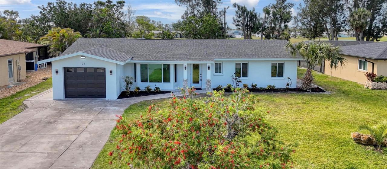23 Golfview Rd., Rotonda West, FL 33947