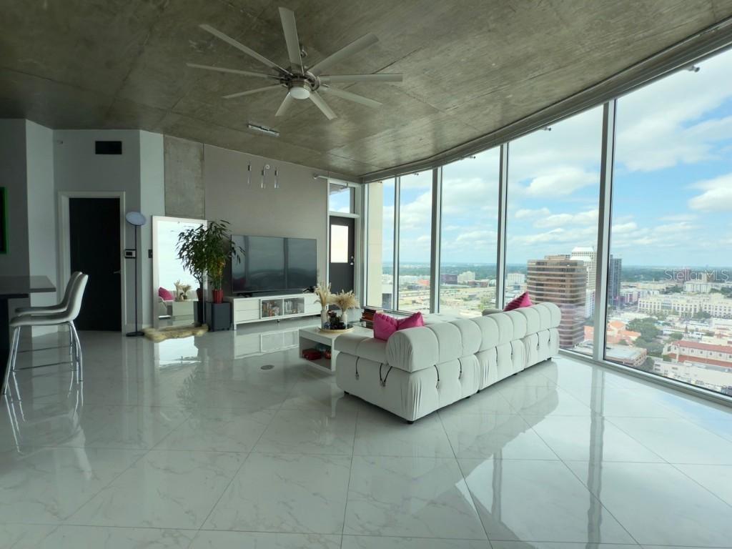 155 S Court Ave. #2415, Orlando, FL 32801