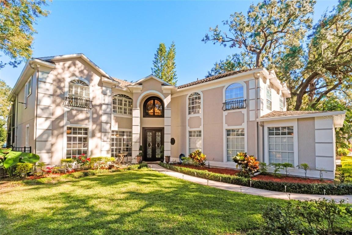 1374 Century Oak Dr., Ocoee, FL 34761