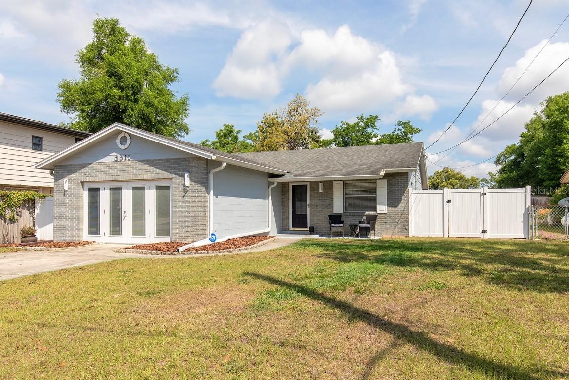 3511 E Crystal Lake Ave., Orlando, FL 32806