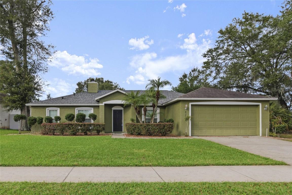 817 S Benton Lake Dr., Deland, FL 32724