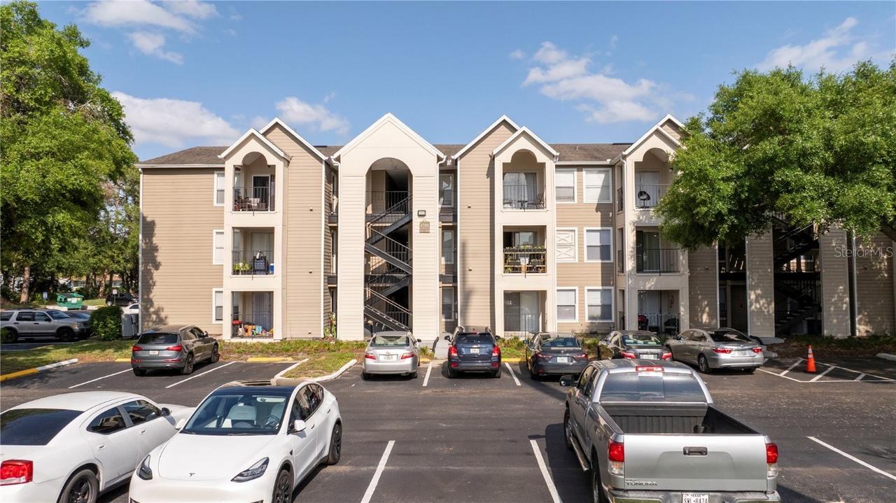 4708 Walden Cir. #37, Orlando, FL 32811