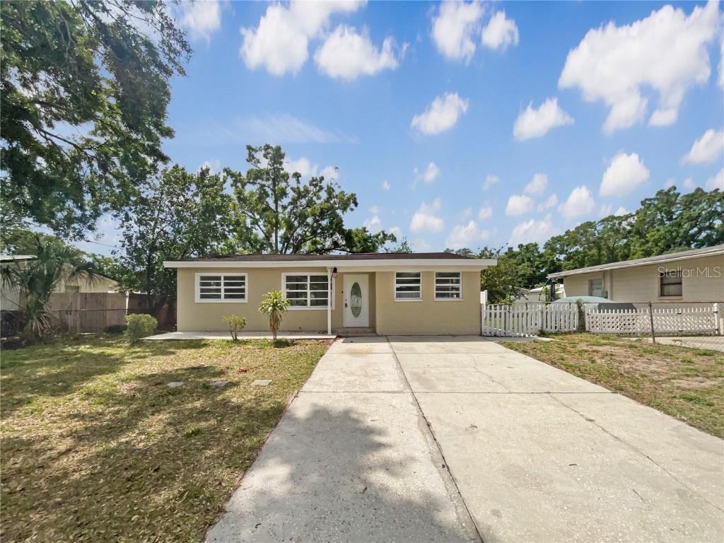 2405 E Annie St., Tampa, FL 33612