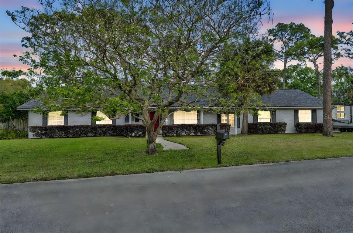 401 Sanford Ave., Longwood, FL 32750