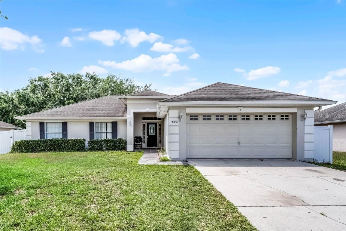 1802 Hagen Ct., St Cloud, FL 34771