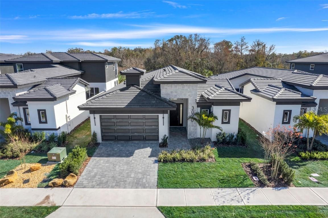 3020 Kensington Ave., Davenport, FL 33837