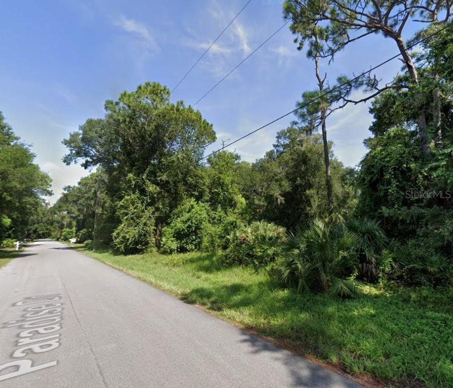 359 Paradise Dr., Deland, FL 32720