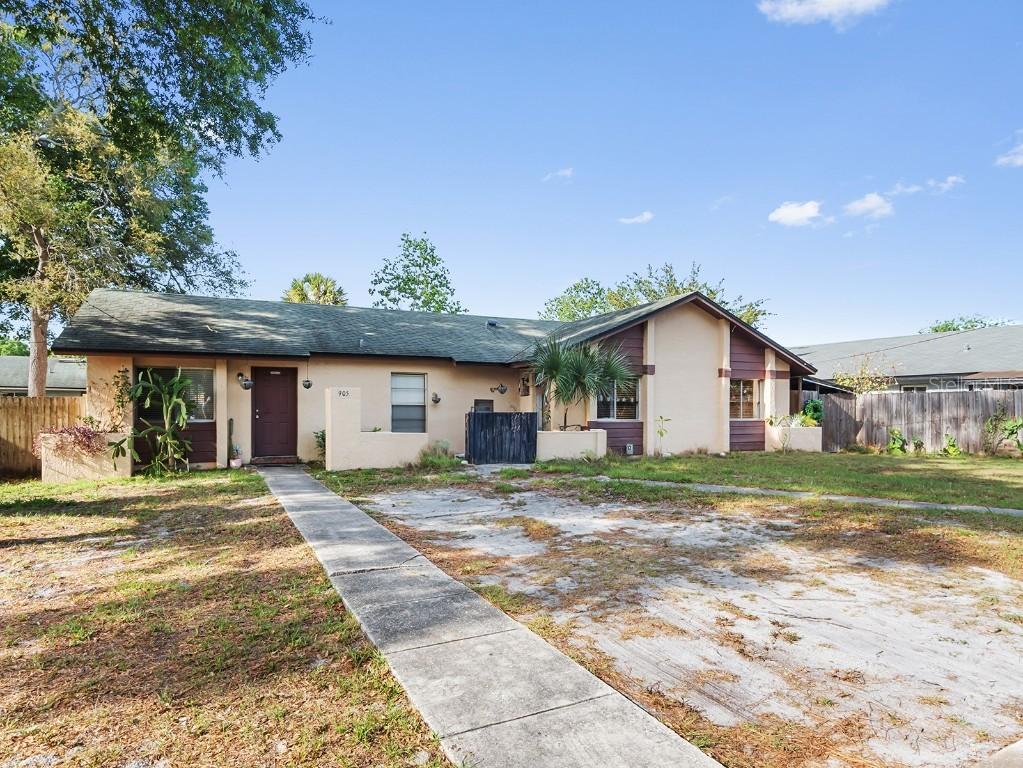 905 Orange Ave., Longwood, FL 32750