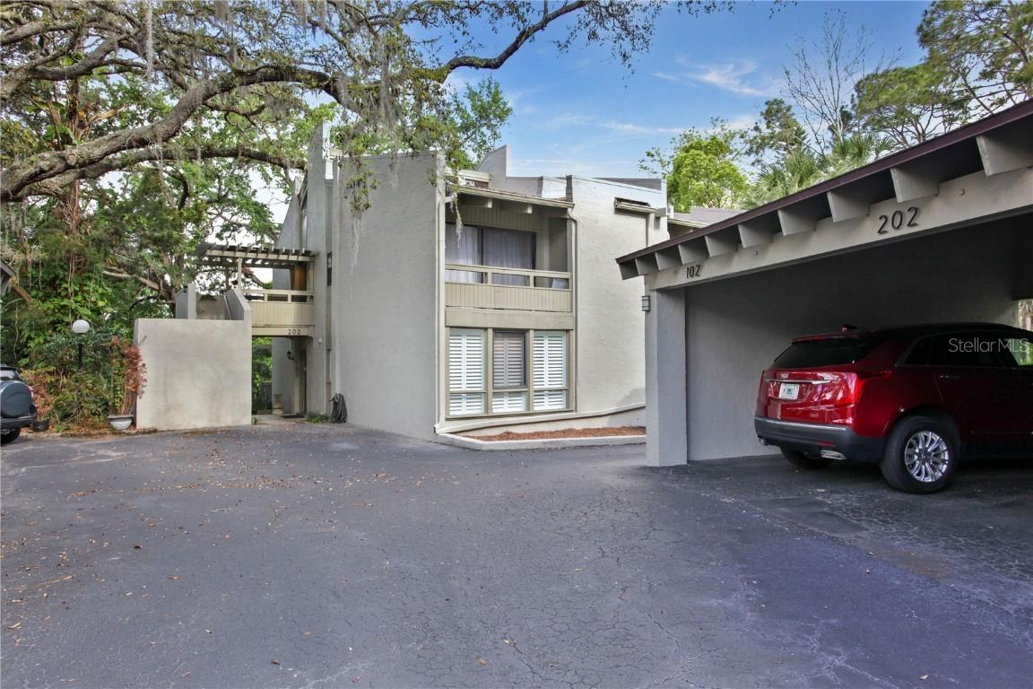 102 Fairway Dr., Longwood, FL 32779