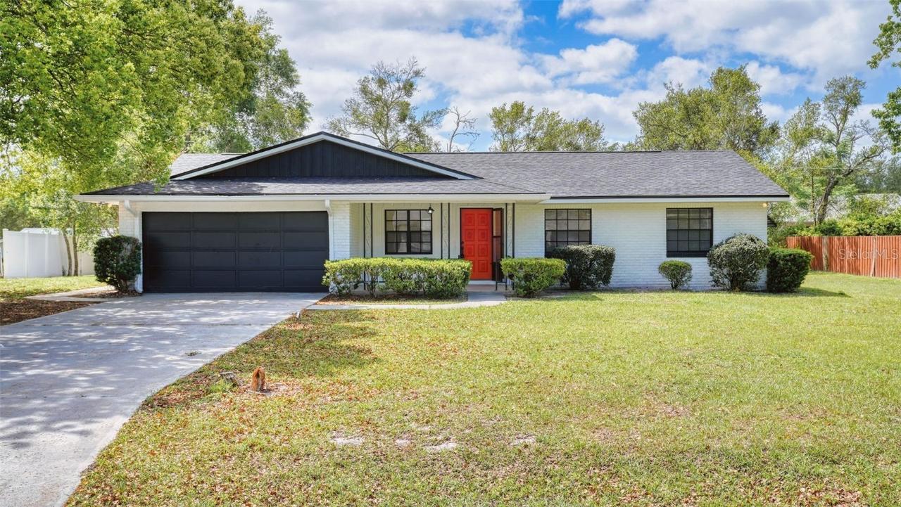 71 Community Dr., Debary, FL 32713