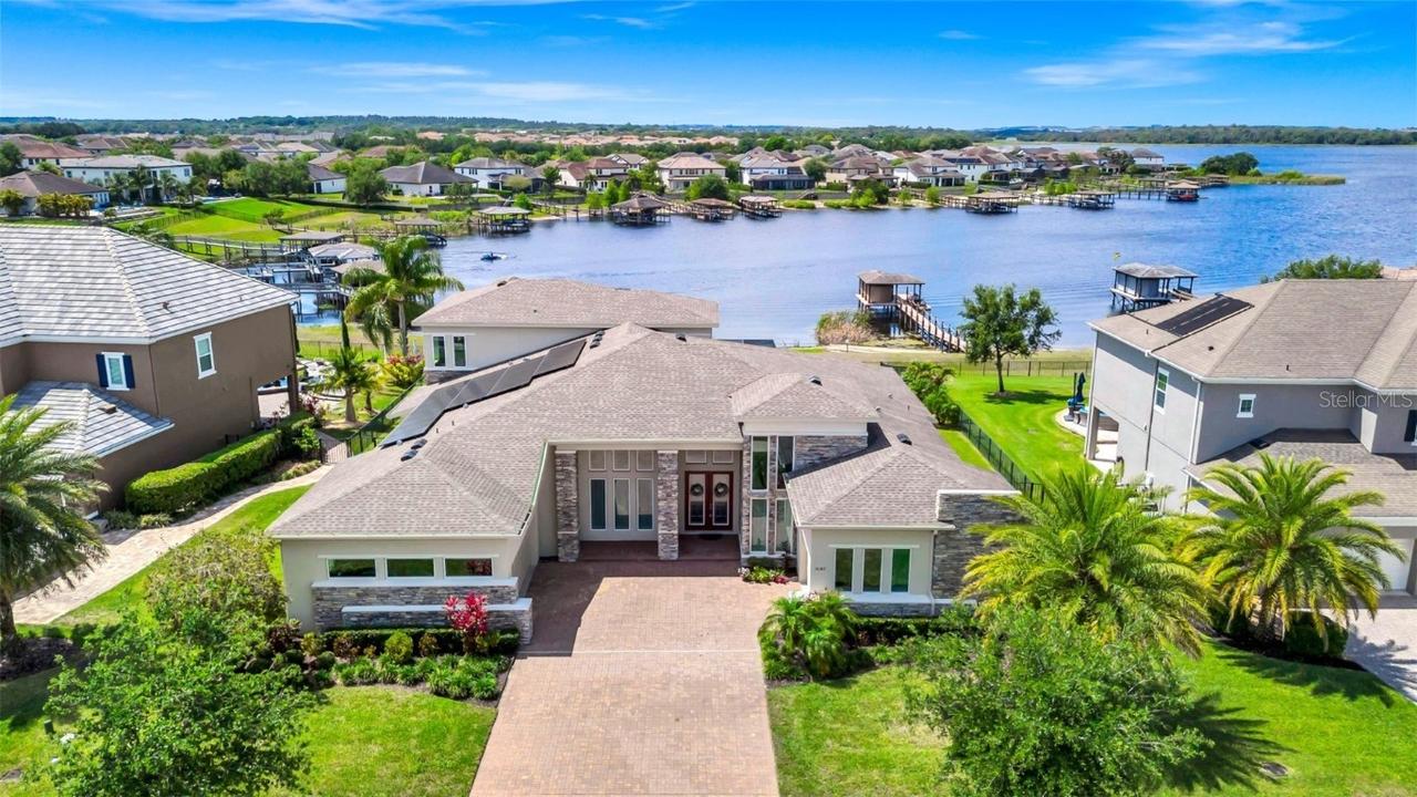 16182 Johns Lake Overlook Dr., Winter Garden, FL 34787