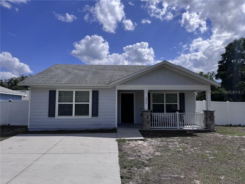 250 W Ella J Gilmore St., Apopka, FL 32703