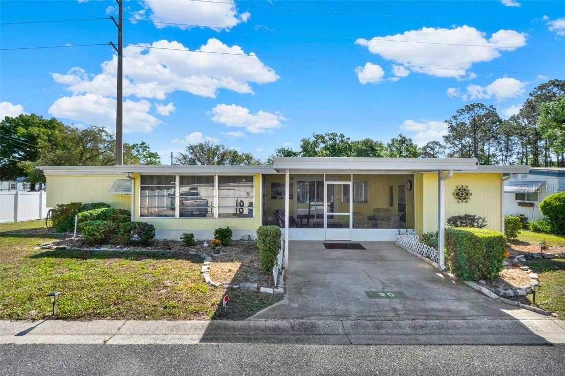 20 Hawaiian Way, Leesburg, FL 34788