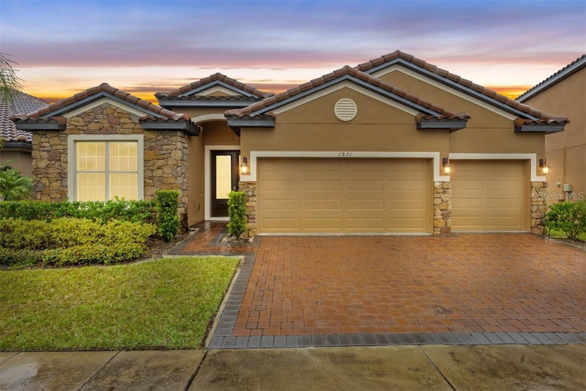 1821 Benoit Terrace Ter., Davenport, FL 33837