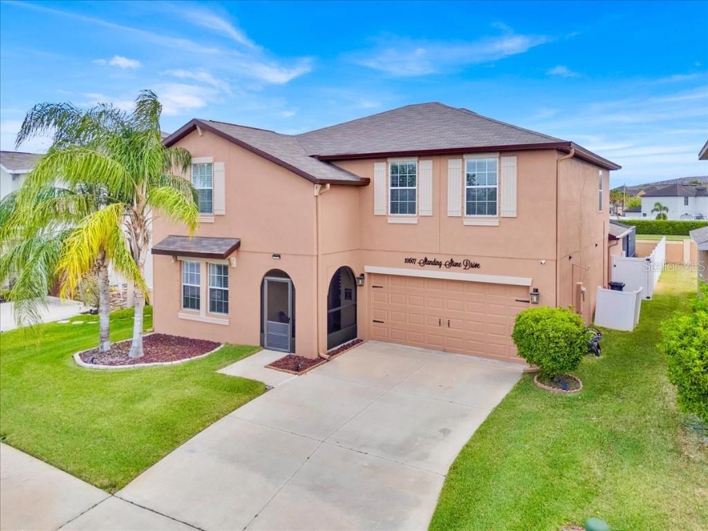 10607 Standing Stone Drive Dr., Wimauma, FL 33598
