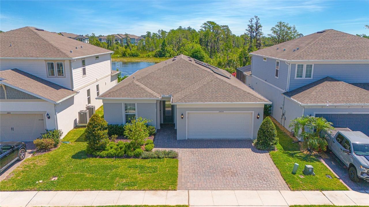 2490 Southlawn Ln., Clermont, FL 34714