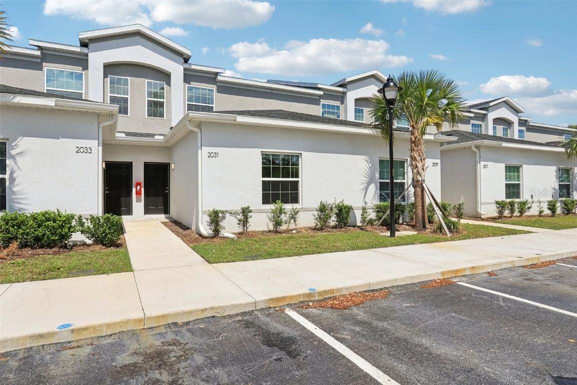 2031 Claudia Ln. #103, Kissimmee, FL 34741