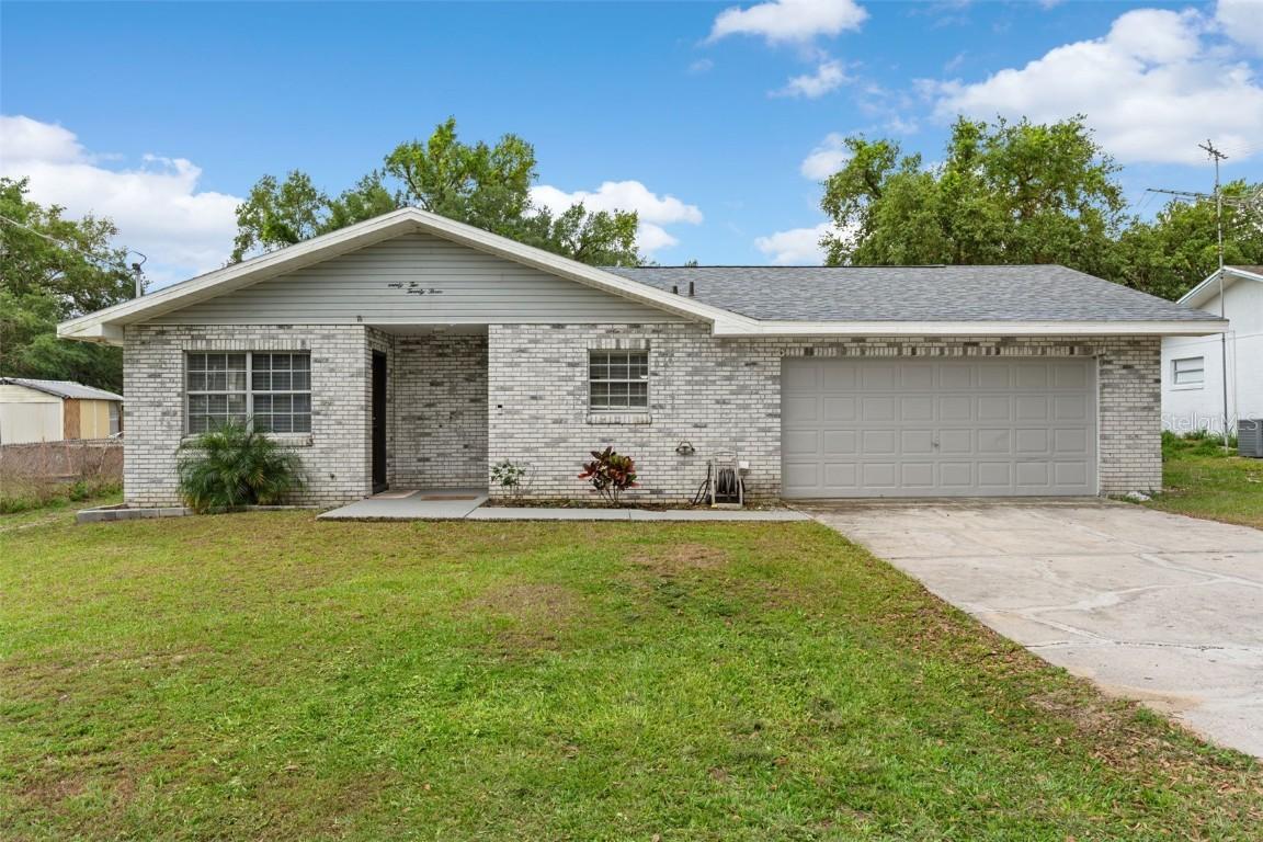 2223 Drexel Blvd., Auburndale, FL 33823