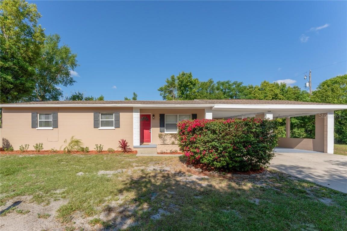 104 Ridge Dr., Sanford, FL 32773