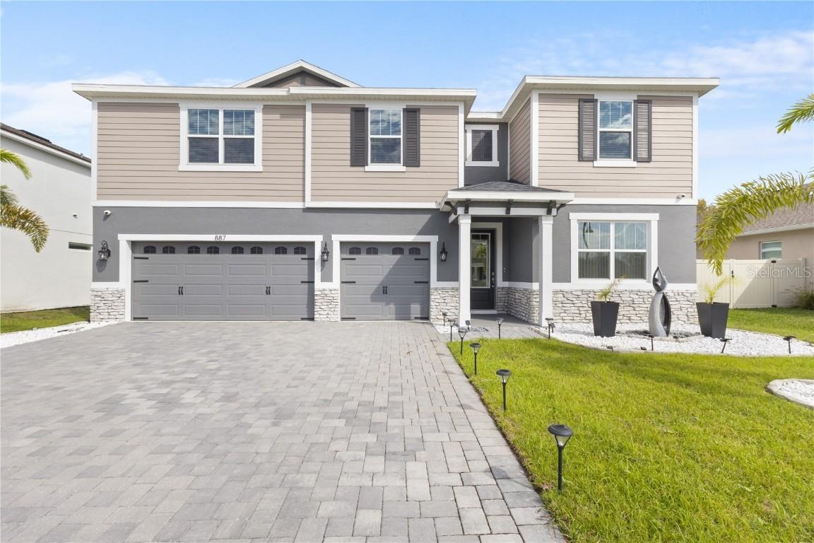 887 Asterfield Ln., Deland, FL 32720