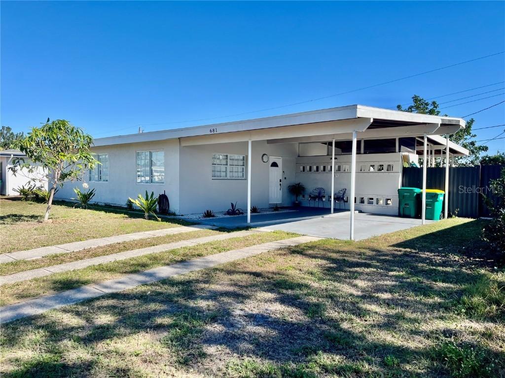681 Dalton Blvd., Port Charlotte, FL 33952