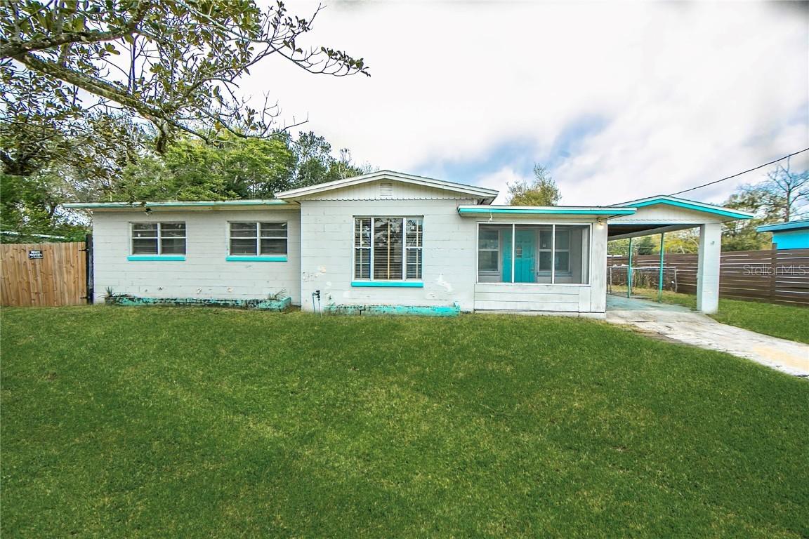 136 Lynbrook Dr., Orlando, FL 32807