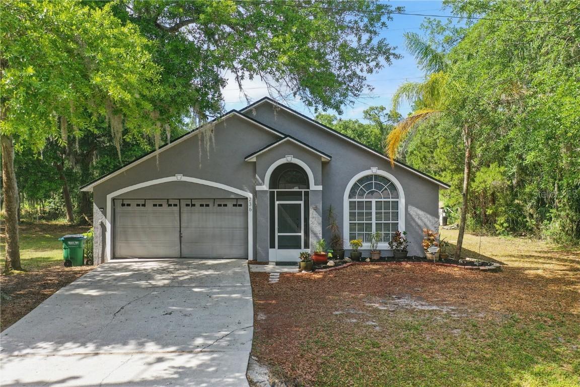 236 Toms Rd., Debary, FL 32713