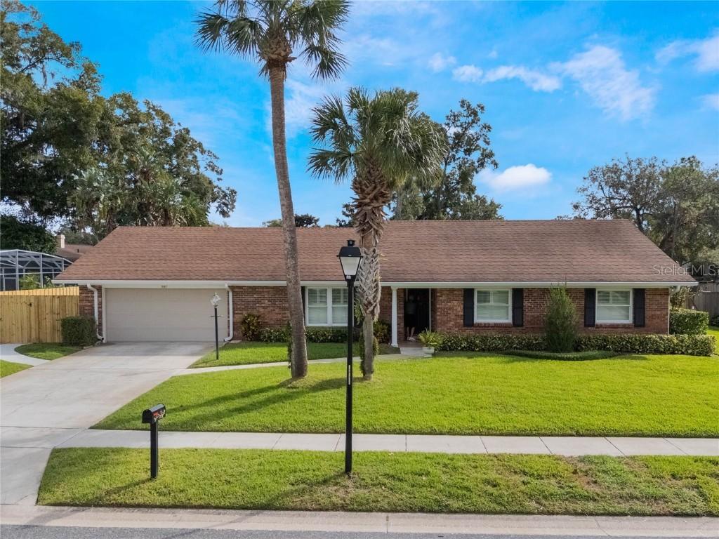 987 Stonewood Ln., Maitland, FL 32751