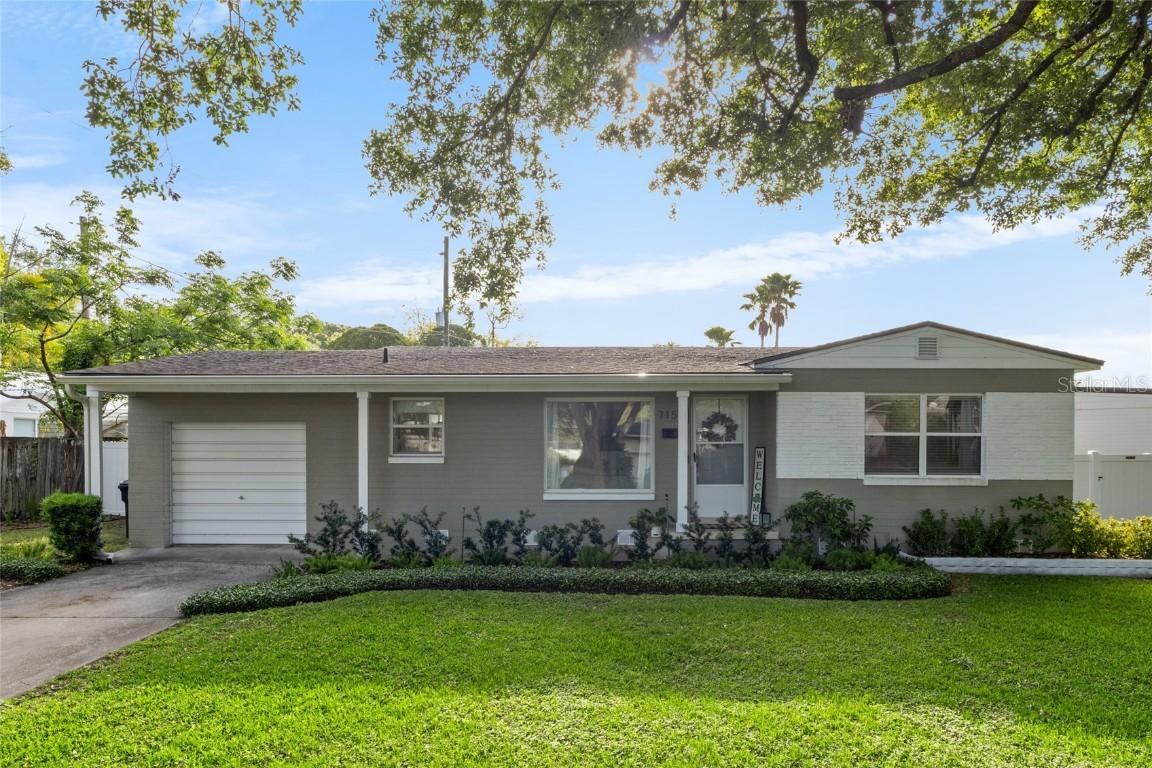715 Braidwood Ln., Orlando, FL 32803