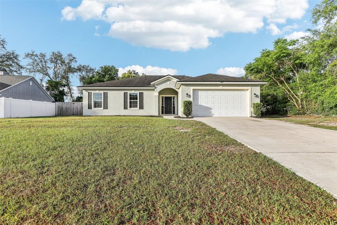 2229 Clearwater Dr., Deltona, FL 32738