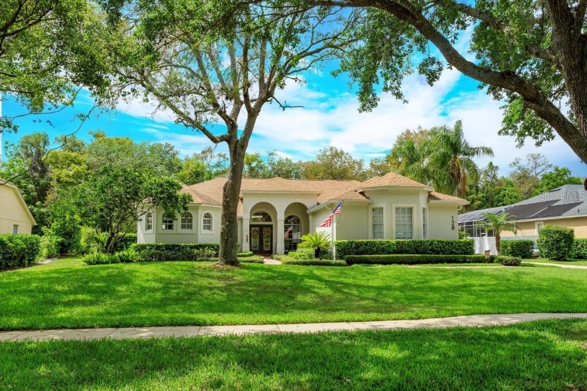 128 Seville Chase Dr., Winter Springs, FL 32708