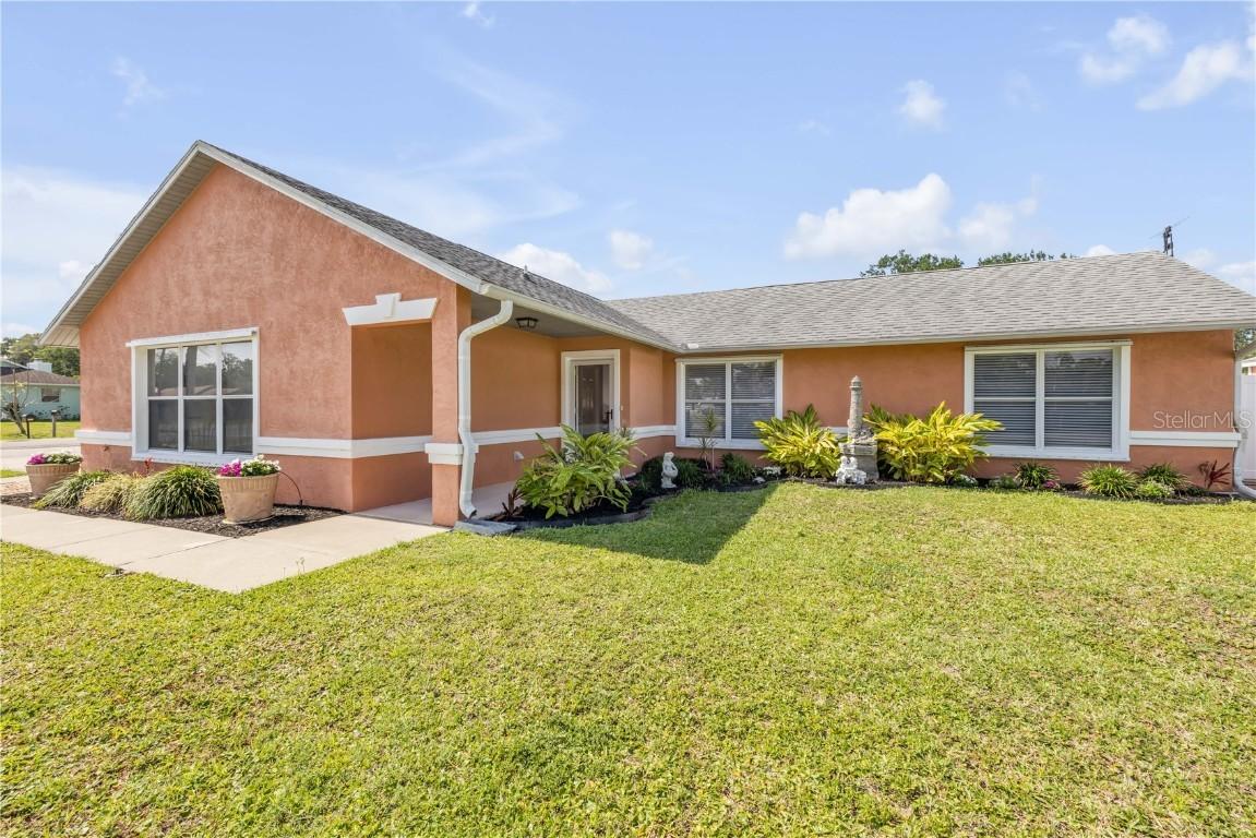 2945 Juniper Dr., Edgewater, FL 32141