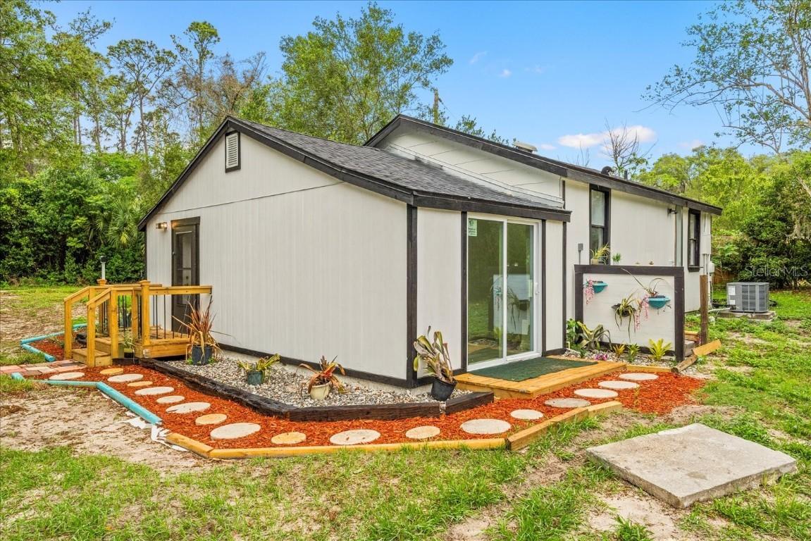 151 Naranja Rd., Debary, FL 32713