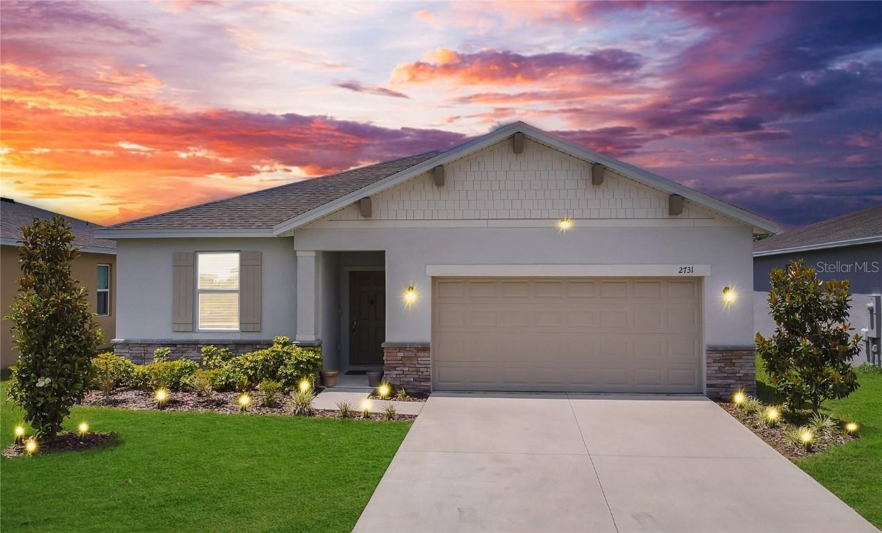 2731 Rowan St., Tavares, FL 32778