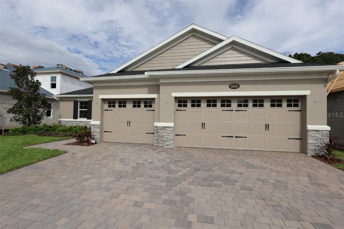 2644 Ravencliffe Ter., Oviedo, FL 32765