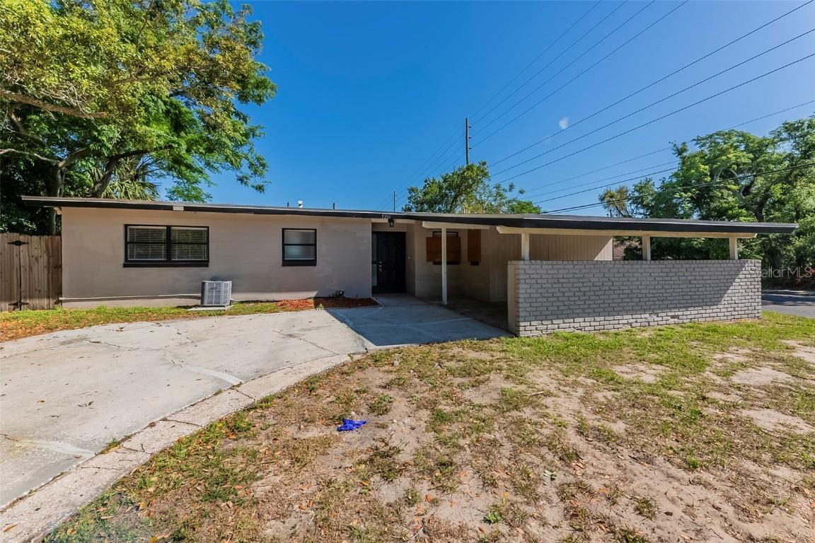 5201 Palisades Dr., Orlando, FL 32808