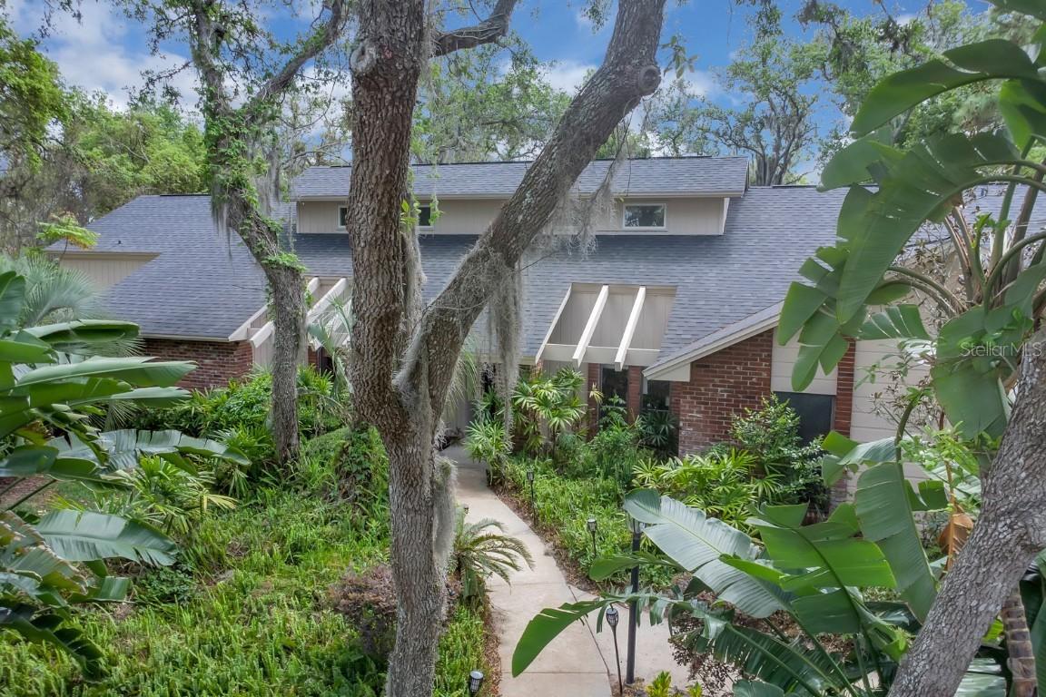 204 Green Lake Cir., Longwood, FL 32779