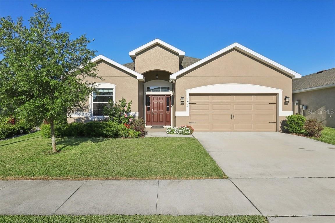 1052 Cascade Dr., Davenport, FL 33837