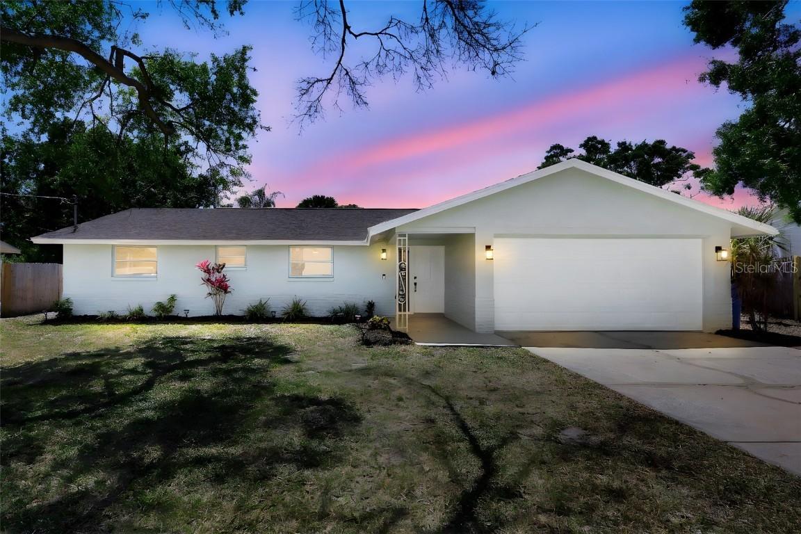 6212 Fairway Blvd., Apollo Beach, FL 33572