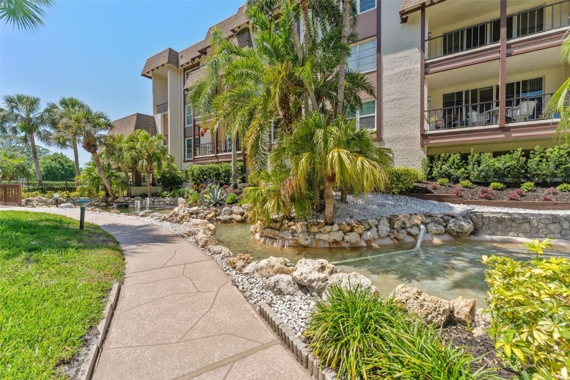 3035 Countryside Blvd. #15B, Clearwater, FL 33761
