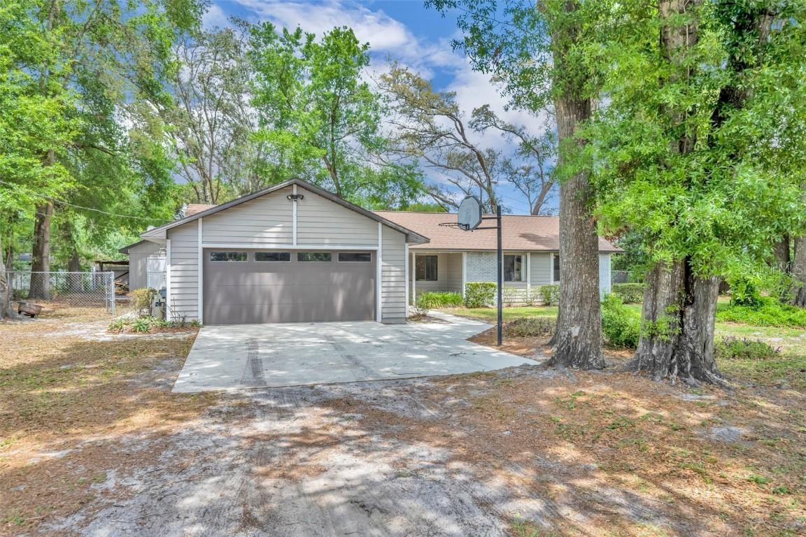 217 E Hillcrest St., Altamonte Springs, FL 32701