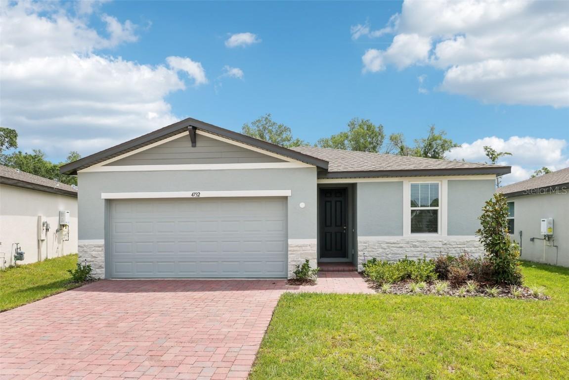 4732 Jasmine Cir., Leesburg, FL 34748