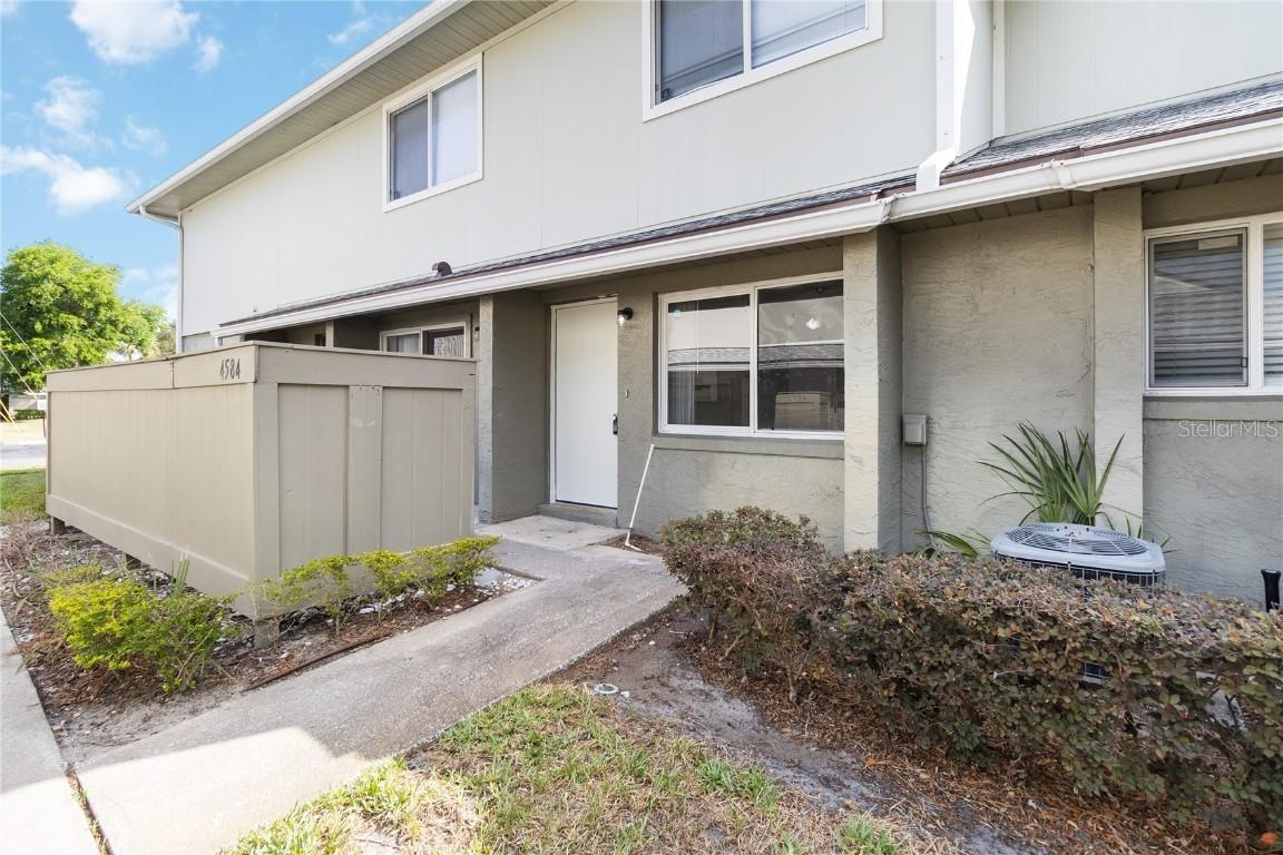 4584 Pheasant Run Dr. #B, Orlando, FL 32808