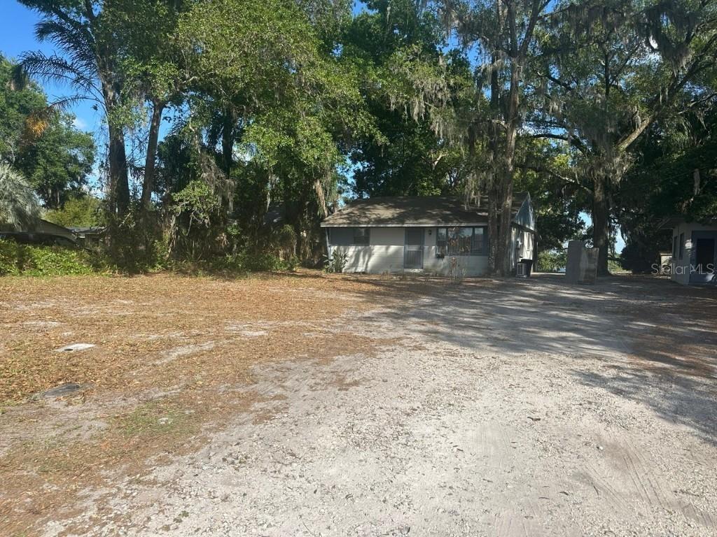 91 N Triplet Lake Dr., Casselberry, FL 32707