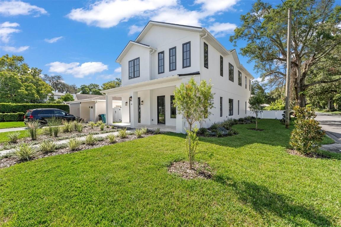 22 W Hazel St., Orlando, FL 32804