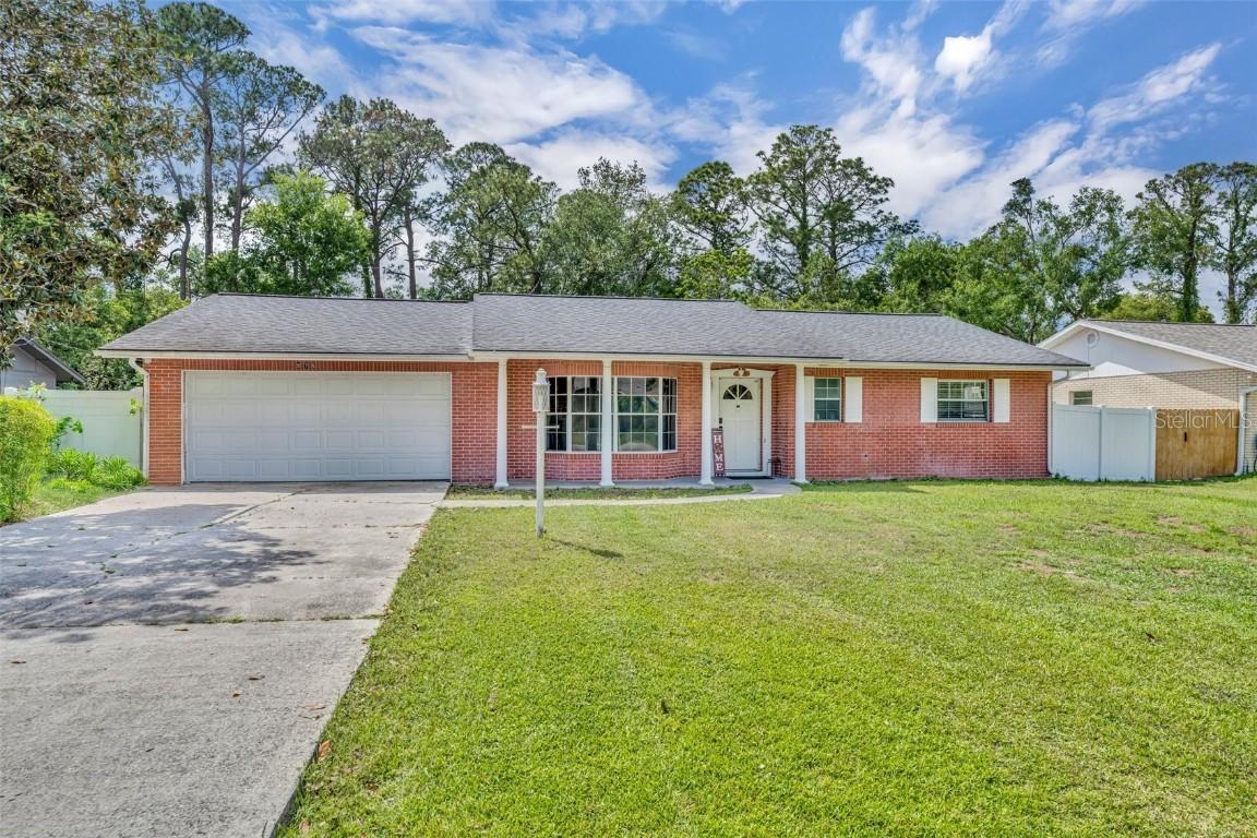 976 W Gaucho Cir., Deltona, FL 32725
