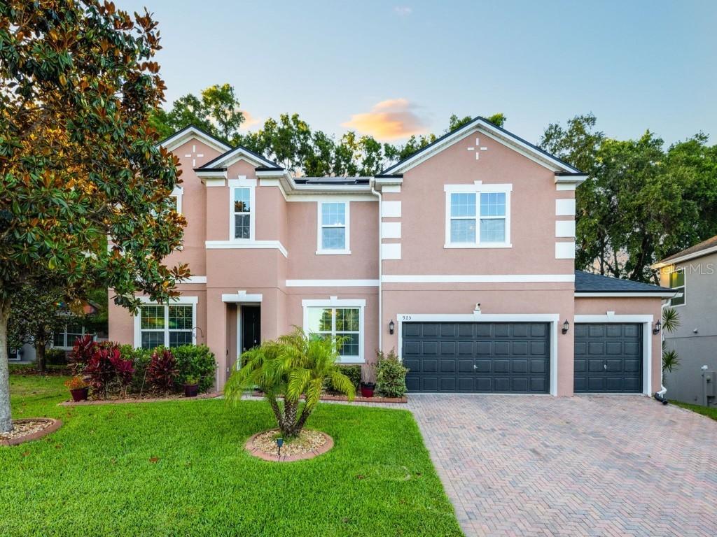 925 Counts Crest Cir., Apopka, FL 32712