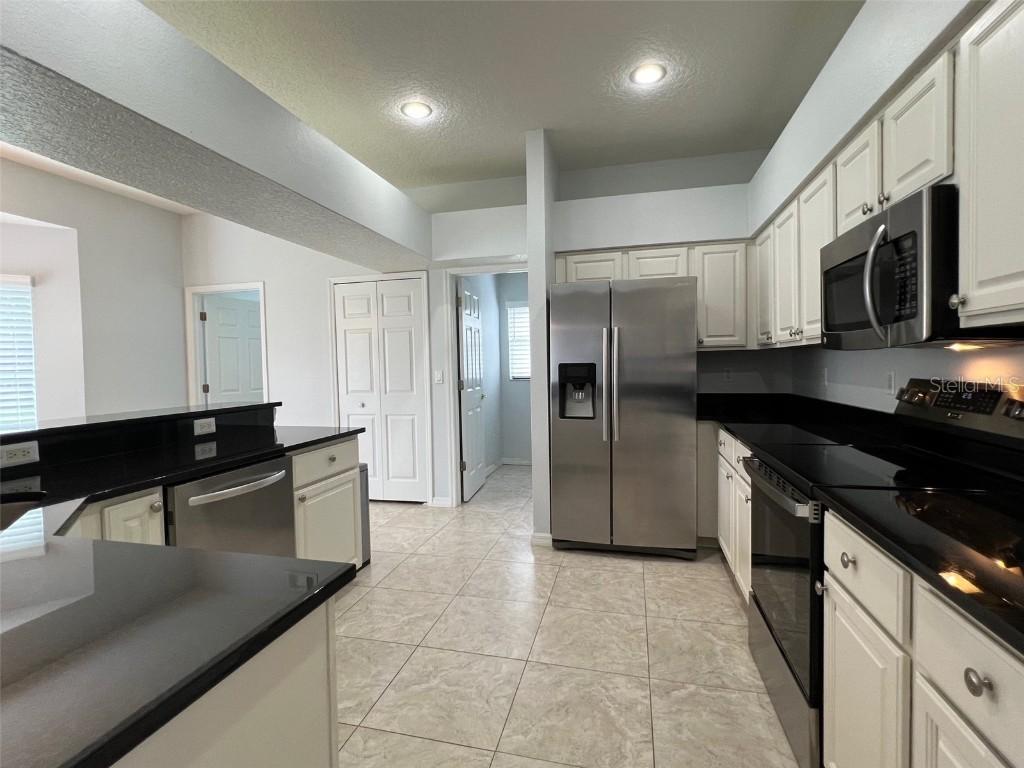 1831 Abbots Hill Dr., Orlando, FL 32835