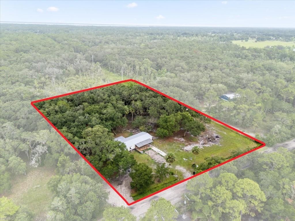 1275 Arapaho Tr., Geneva, FL 32732